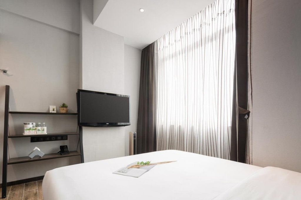 Spring Time Hotel,,4 star