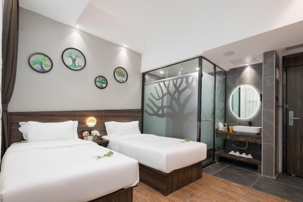 Spring Time Hotel,,4 star