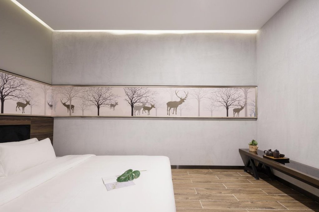 Spring Time Hotel,,4 star