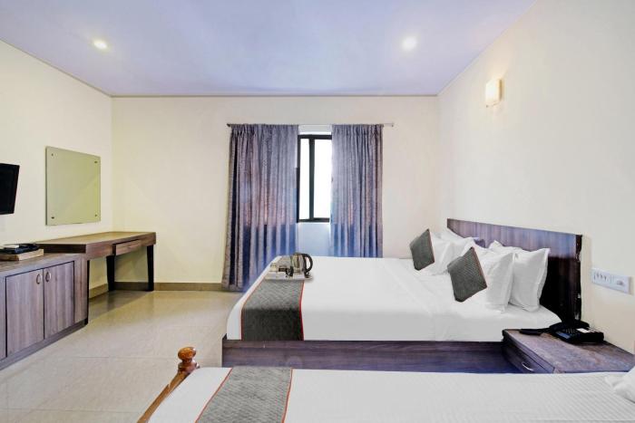 oyo townhouse 81794 banjara hills
