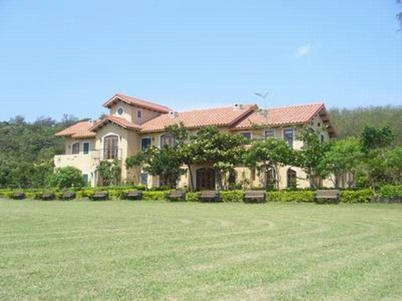 My Chateau,,3 star
