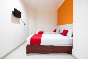 reddoorz plus the alden hotel
