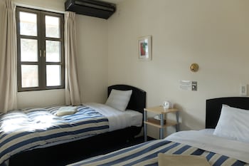 ks house hakuba alps hostel