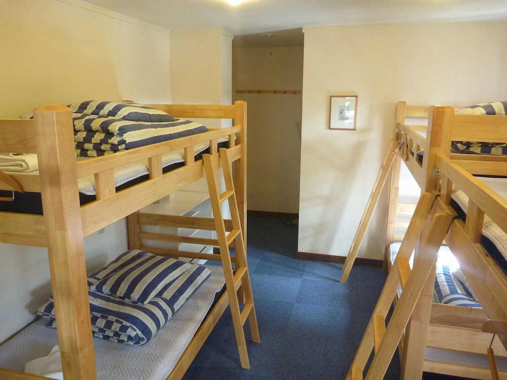 ks house hakuba alps hostel