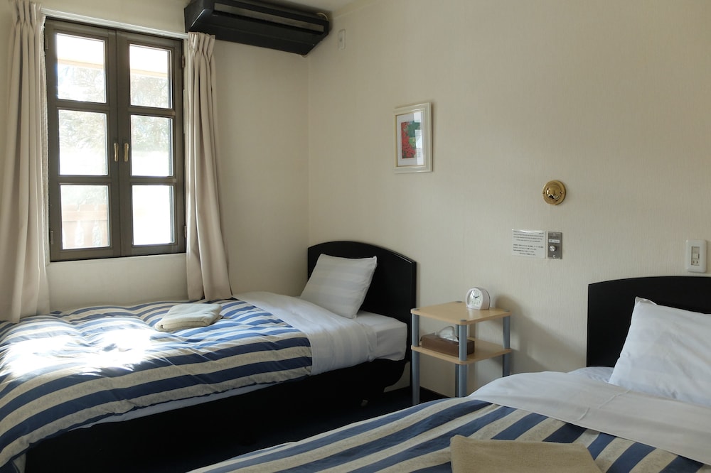 ks house hakuba alps hostel