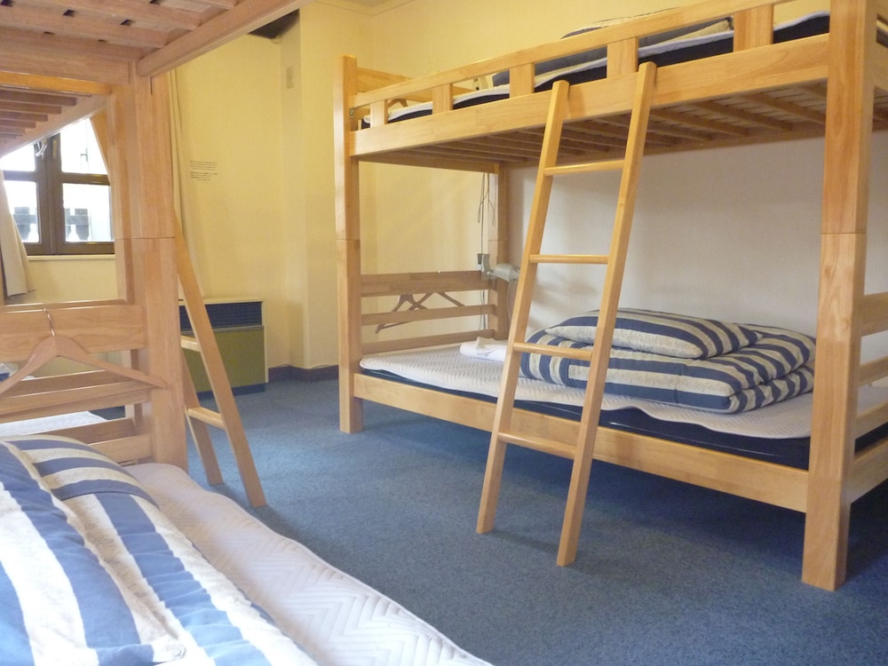 ks house hakuba alps hostel