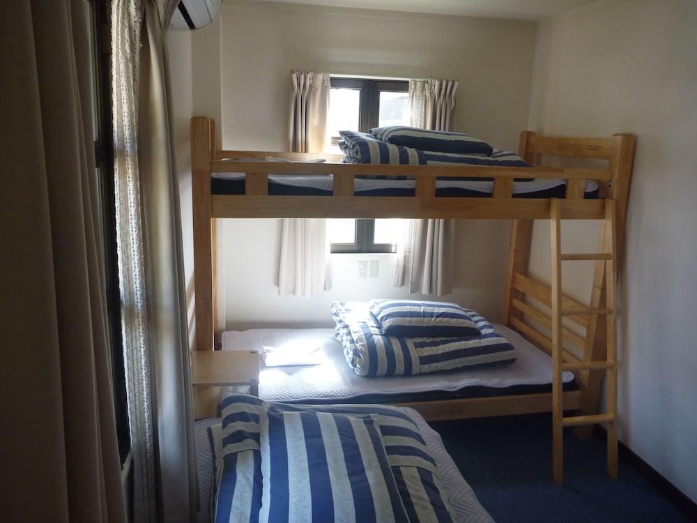 ks house hakuba alps hostel