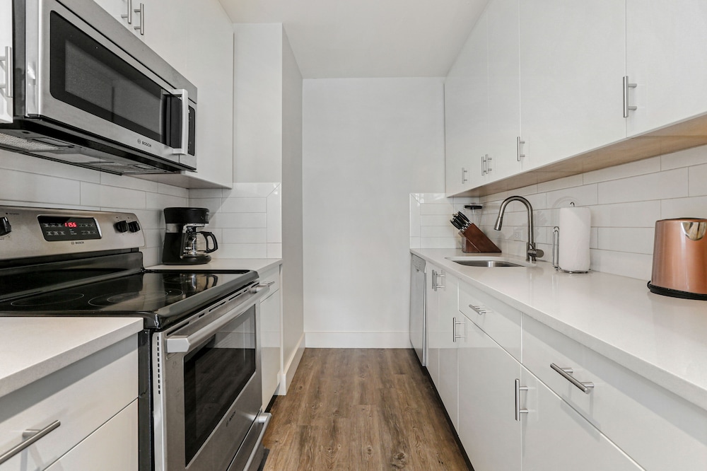 pet friendly elegant condos new orleans