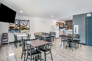 Americas Best Value Inn East Peoria,Fondulac Township>>East Peoria,2 star