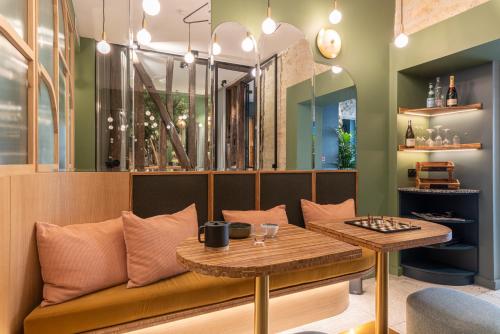 hotel amoi paris