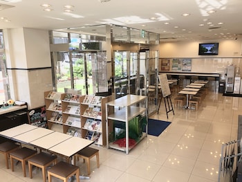 toyoko inn kenkyu gakuen ekimae