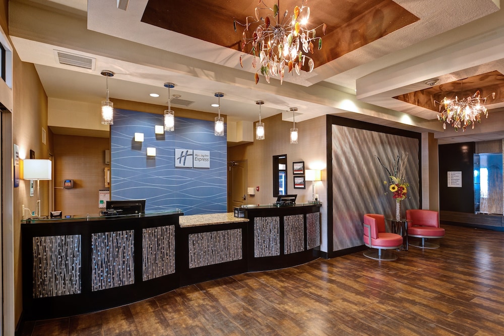 holiday inn express and suites wichita northwest by ihg