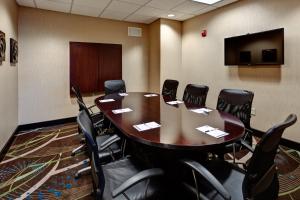 holiday inn express and suites wichita northwest by ihg