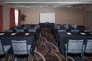 holiday inn express and suites wichita northwest by ihg