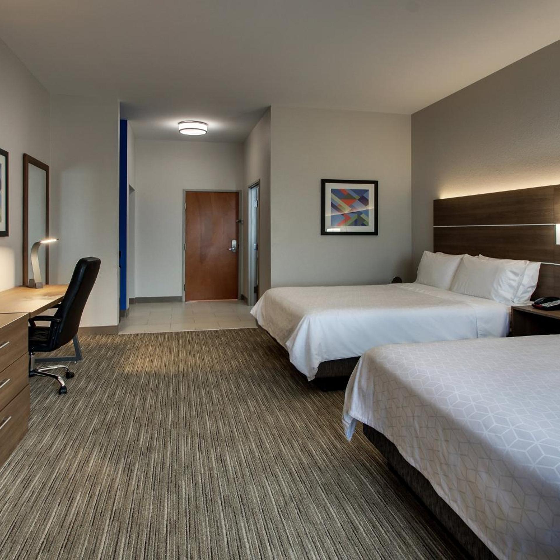 holiday inn express and suites waukegan by ihg