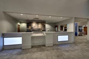 holiday inn express and suites waukegan by ihg