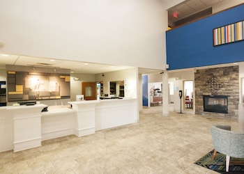 Holiday Inn Express & Suites Waukegan By Ihg,Cook County>>Chicago,3 star
