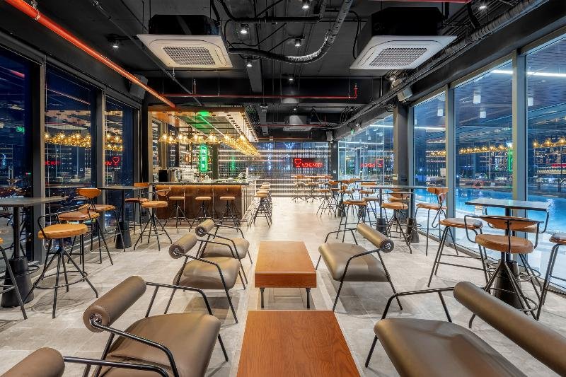 apec mandala hotel and suites bac giang