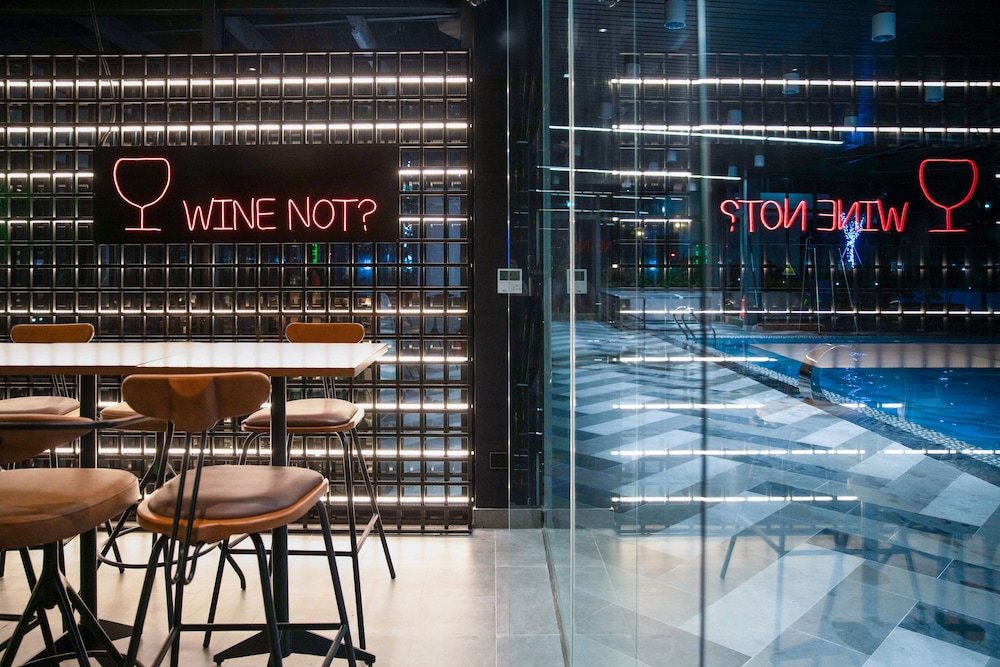 apec mandala hotel and suites bac giang