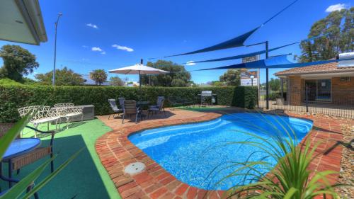 pevensey motor lodge