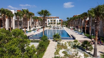 sundance suites hotel