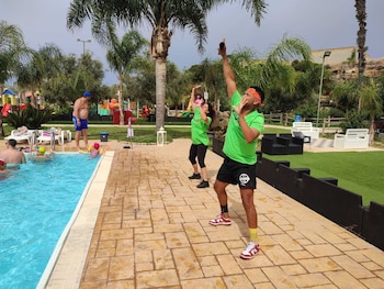 sporting club village