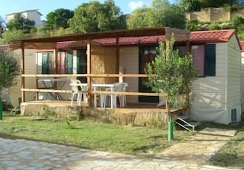 sporting club village