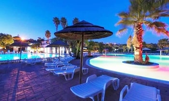 sporting club village