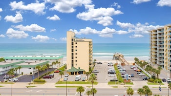 tropical suites at sunglow resort