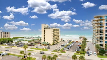 tropical suites at sunglow resort