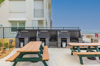 tropical suites at sunglow resort