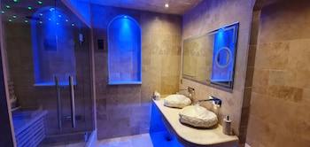 loveroom la garconnhyeres