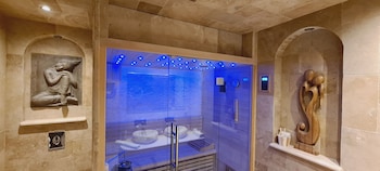 loveroom la garconnhyeres