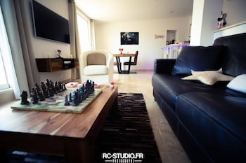 loveroom la garconnhyeres