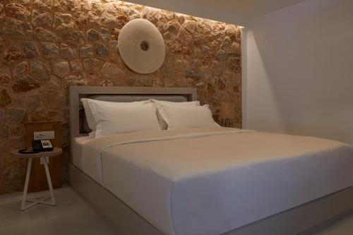 sea breeze santorini beach resort curio collection hilton