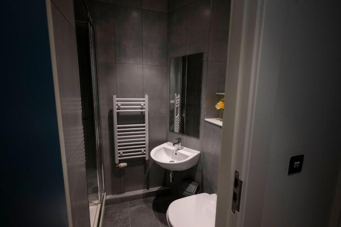 goldcrest village deluxe university campus rooms