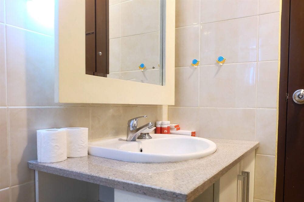 2br prestige dharmawangsa essence apartment suites