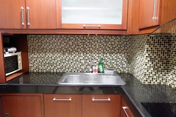 2br prestige dharmawangsa essence apartment suites