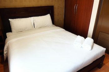 2br prestige dharmawangsa essence apartment suites
