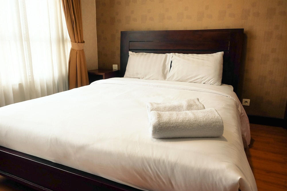 2br prestige dharmawangsa essence apartment suites