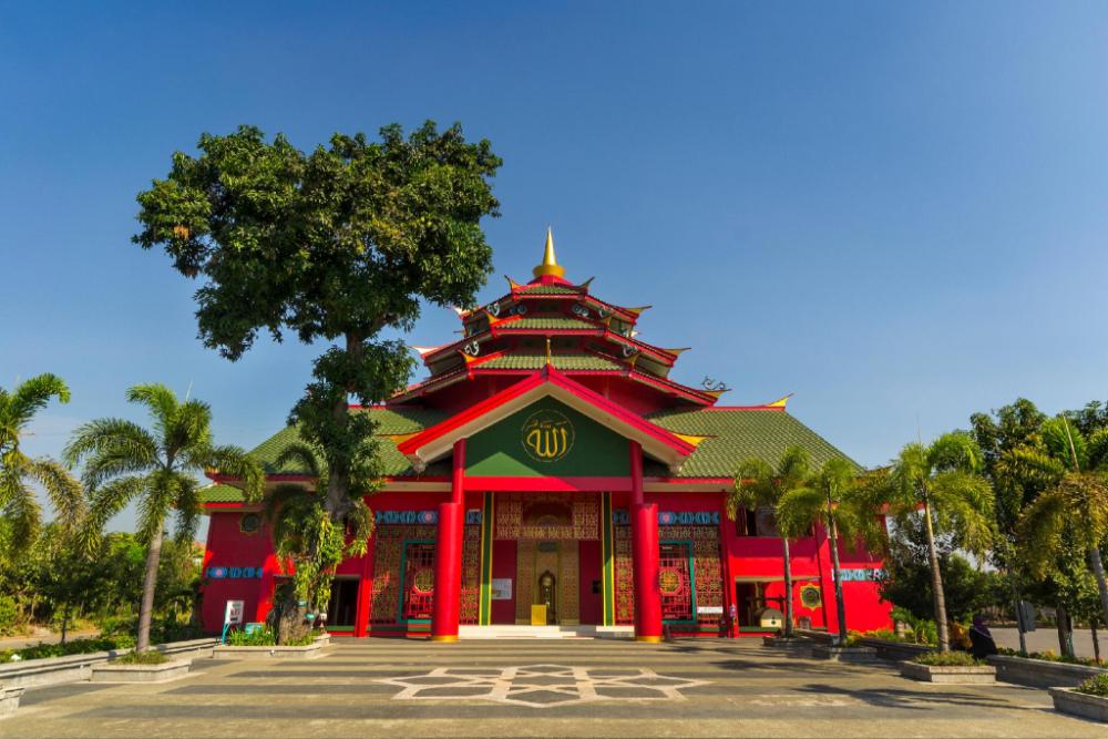 reddoorz near mall ciputra world surabaya