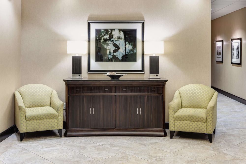 hampton inn and suites gainesville downtown