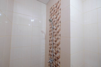 comfy and tidy studio at dave apartment