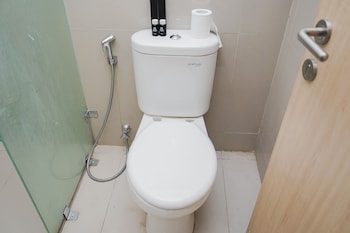 cozy and nice studio room tree park bsd apartment