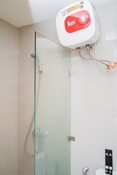 cozy and nice studio room tree park bsd apartment