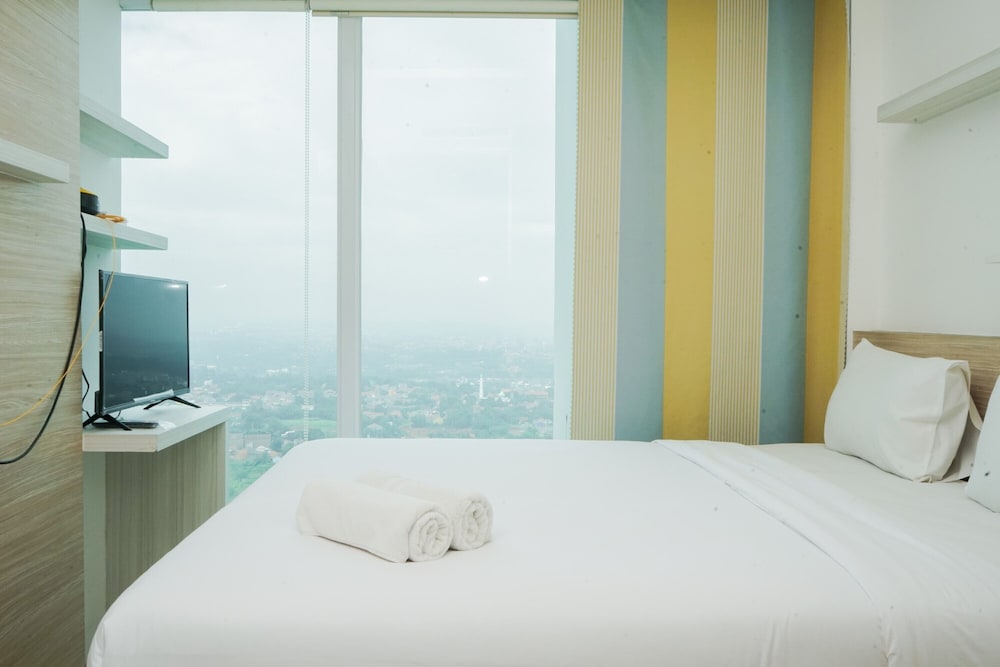 cozy and nice studio room tree park bsd apartment