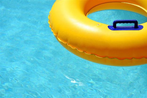 cozy and nice studio room tree park bsd apartment