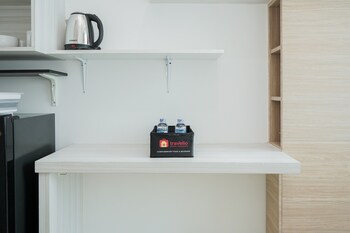 cozy and nice studio room tree park bsd apartment