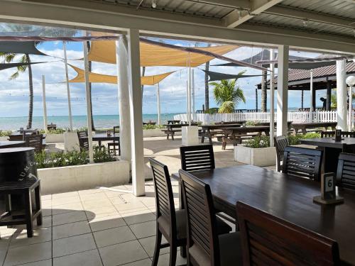 Tropic Of Capricorn - Hostel,Denarau Island>>Coral Coast,2 star