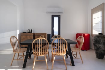 la maltese villas santorini